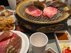 -山焱·炭火自助烤肉(周浦万达店)