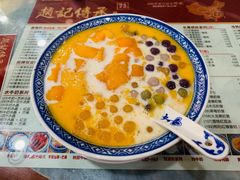 -赵记传承特色牛奶甜品(泉城广场店)
