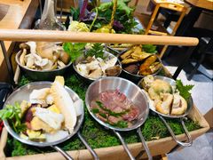 -一朵菌·野生菌探索家火锅(南亚店)