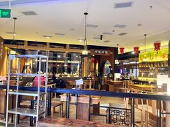 -呷哺呷哺(万达新世界店)