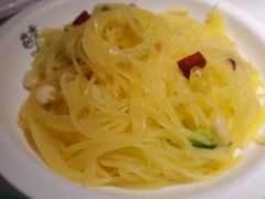 -江渔儿酸菜鱼(万科东荟城店)