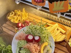 -张哞哞·鲜切牛肉自助火锅(高德置地店)