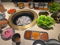 -蚂蚁洞·烤肉大营地(上海静安大悦城店)