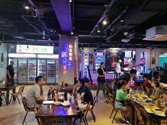 大堂-马路牙子地桌烤肉(工体店)