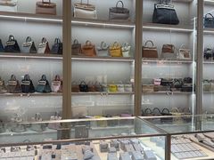 -FUN LUXURY范加奢品(蟠龙天地店)