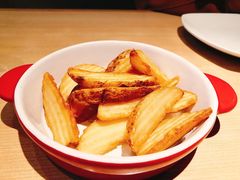 美式大薯格-必胜客(上海南站店)