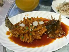 -品悦酒店(三林古镇店)