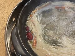 生蚝-濠轩阁特色生蚝火锅(水湾路店)