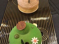 -Salon de The de Joel Robuchon(外滩18号店)
