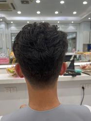 -镁连社·美联社