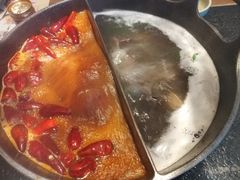 草本鸳鸯锅-盡膳口福跷脚牛肉火锅(晶耀前滩店)