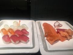 -澳门旅游塔360°旋转餐厅(南湾湖广场店)