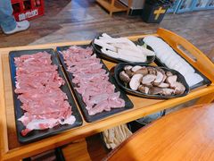 现切牛肉-捞围鲜·港式打边炉(海阳路店)