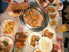 -汉金城海鲜烤肉自助百汇(威海威高广场店)