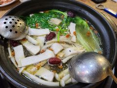 -濠轩阁特色生蚝火锅(水湾路店)