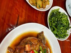 -芦茨金富饭庄·25年老字号·专做稻草鸡