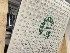 -绿壁虎攀岩基地(Tcar店)