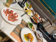 -金马门国际美食百汇(珞喻路店)