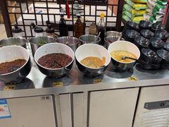 -羊家胡同·龙虾烧烤火锅(龙汇路店)