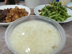 -蓝精灵饺子店