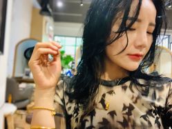 -发泽造型·烫发染发