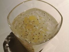 莲酿珍珠米酒-莲餐厅·湖北菜·藕汤是头牌(愚园路店)