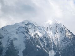 -亚拉雪山风景区