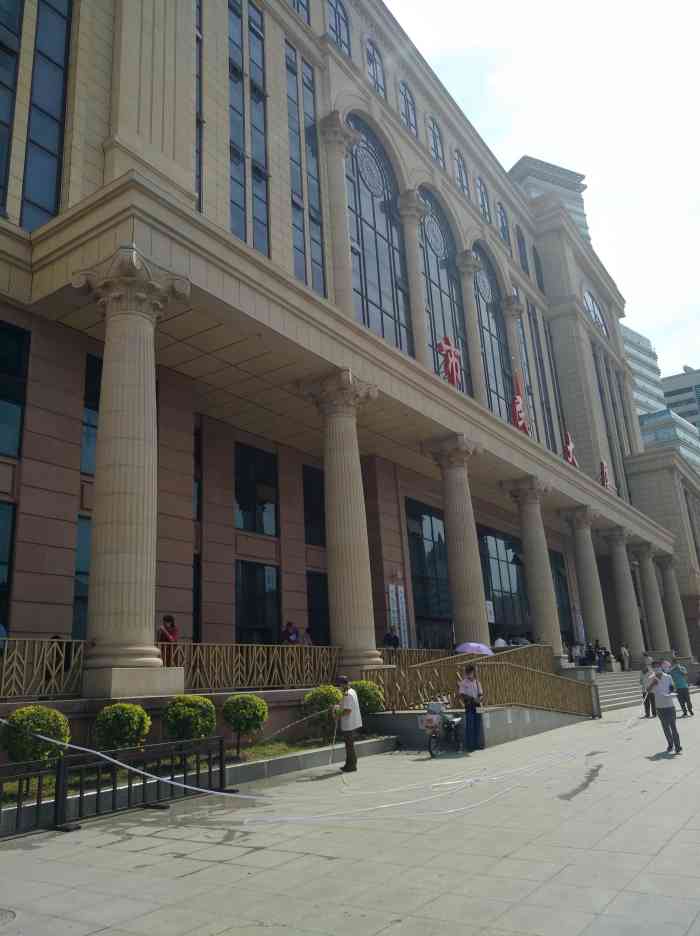 市民大厦-"来这里办点事,这人也太多了,排队排了10."-大众点评移动版