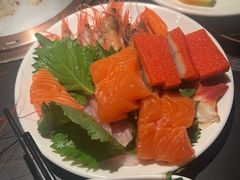 -钱小奴海鲜自助黑金店(杭州滨江龙湖店)