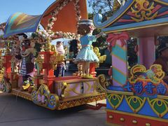 -七彩云南欢乐世界