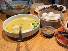 -荣小馆(杭州大厦店)