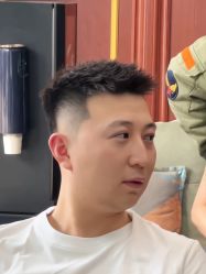 -绅仕門男士理发馆