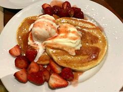 -Pancakes on the rocks(Darling Harbour)