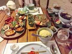 -三亚艾迪逊酒店·海滩烧烤 BARBACOA·现场乐队·浪漫晚餐·烧烤海鲜