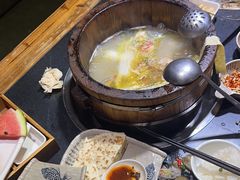 -秋语木桶鱼.酸菜鱼(开发区火车站店)
