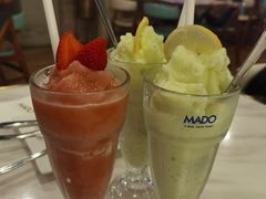 柠檬冰沙-MADO冰淇淋咖啡馆(淘金店)