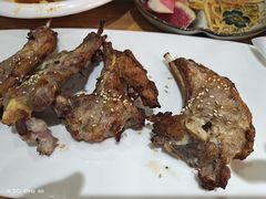 烤羊排-嘻小北·兰州清汤牛肉面(太平洋森活天地店)