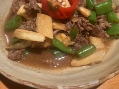 爆炒牛肉-麽麽家•爆炒牛肉饭(景瑞时光里店)