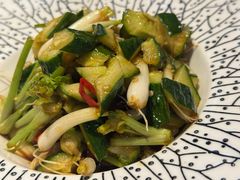 -苹果树下艺术餐厅(宋庄店)