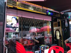 -BHC炸鸡(明洞总店)