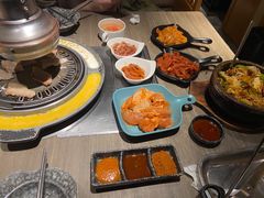 -木槿花开烤肉店(盐河南路店)