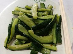酸辣瓜条-清真永恒华威肉饼(潘家园店)