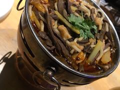 红汤羊杂-蒙料·手把肉(望京店)