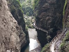 -龙水峡地缝景区