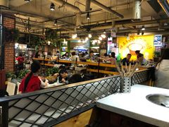 大堂-钢管厂歆瑞源油卤串串香(春熙路太古里店)