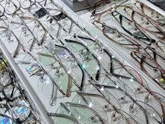 -华彬眼镜专业渐进配镜(潘家园店)