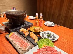 -山之屋炭火烧肉·生啤畅饮(大朗万科中央公园店)