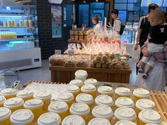 -格瑞思动物奶油生日蛋糕(圆融店)