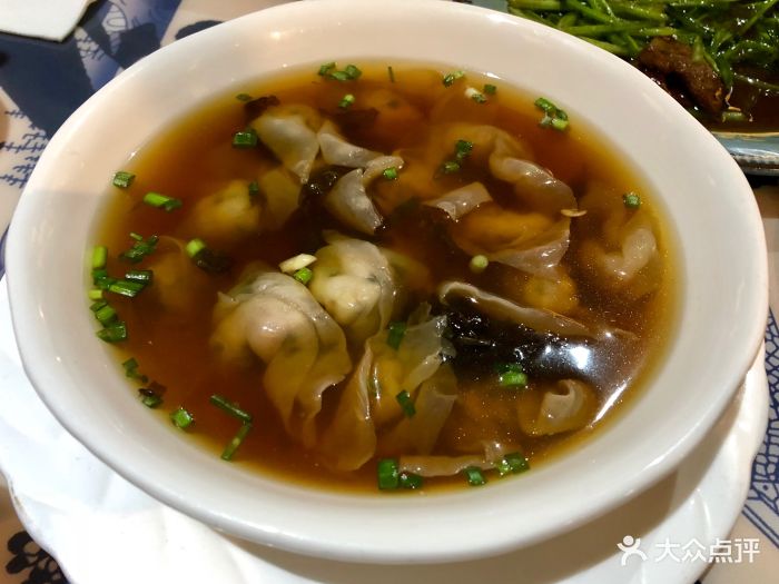 食八档·小网海鲜(第一百货店)鱼皮馄饨图片