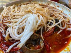 -老闵田螺馆·南昌特色小炒(梦时代店)